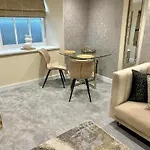 Oasis Boutique New Luxury , 5 Minutes To Windermere Bowness-on-Windermere