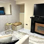 Oasis Boutique New Luxury , 5 Minutes To Windermere * Bowness-on-Windermere