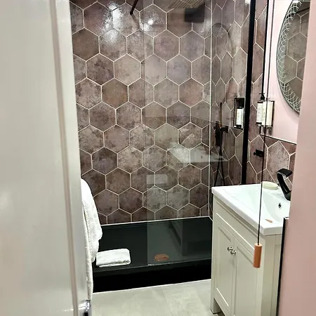 Oasis Boutique New Luxury ,central Location * Боунес-он-Уиндермер