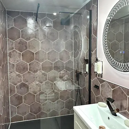 Oasis Boutique New Luxury , 5 Minutes To Windermere Bowness-on-Windermere